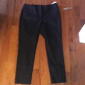 Brand new Ann Taylor Loft Julie skinny pants 8